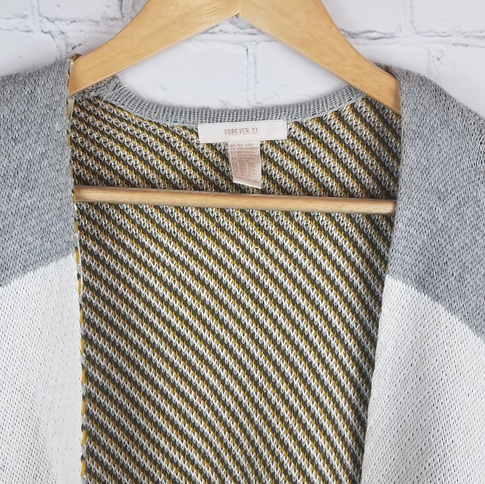 Forever 21 Oversized Shawl - Picture 4 of 6